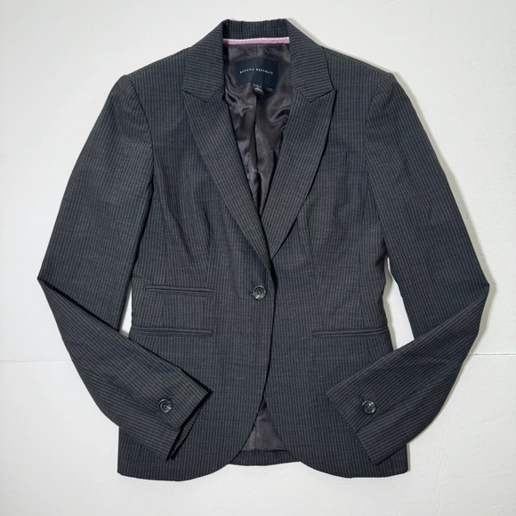 Banana Republic Gray Striped Blazer - Picture 3 of 8
